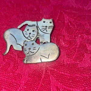 Cat Lovers Cat Trio Silver Brooch